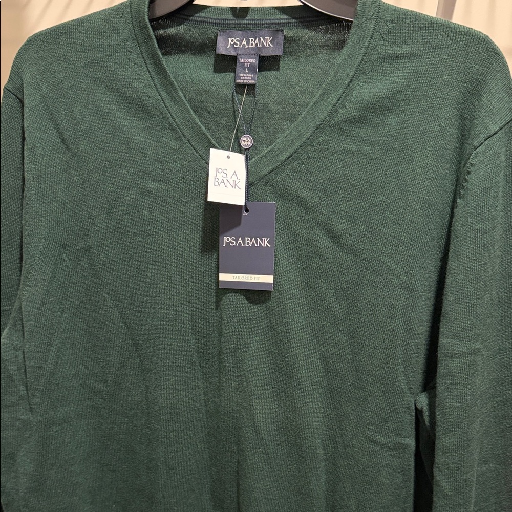 Jos. A. Bank Classic Forest V-Neck Sweater